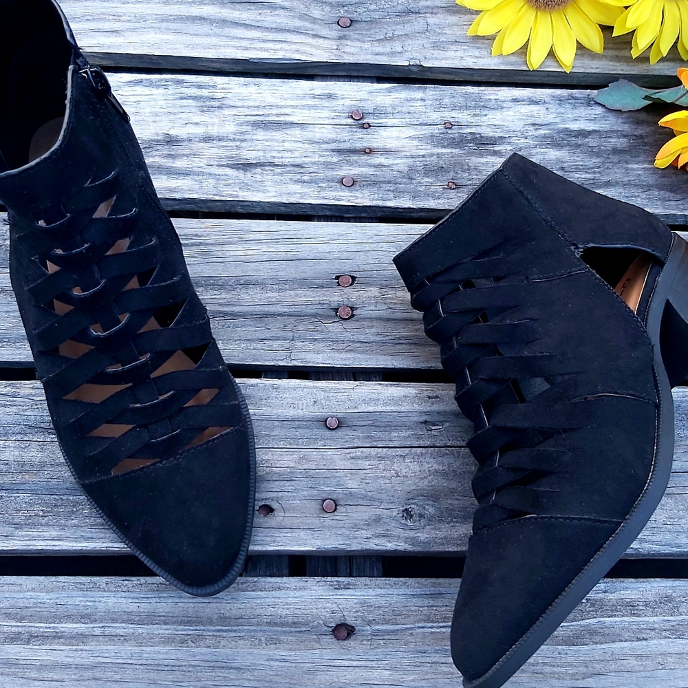 Qupid Black Summer Booties - Picture 6 of 8